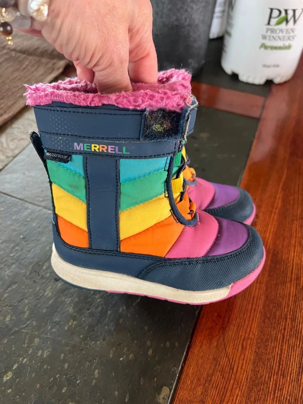 Merrell Rainbow Kids Waterproof Boots with Pink Faux Fur Sz 8
